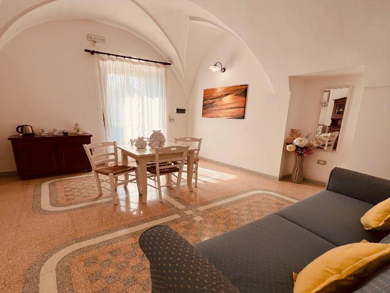 Villa Raffaella image