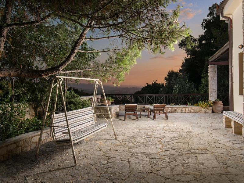 Koukounari Luxury Villa Chania image