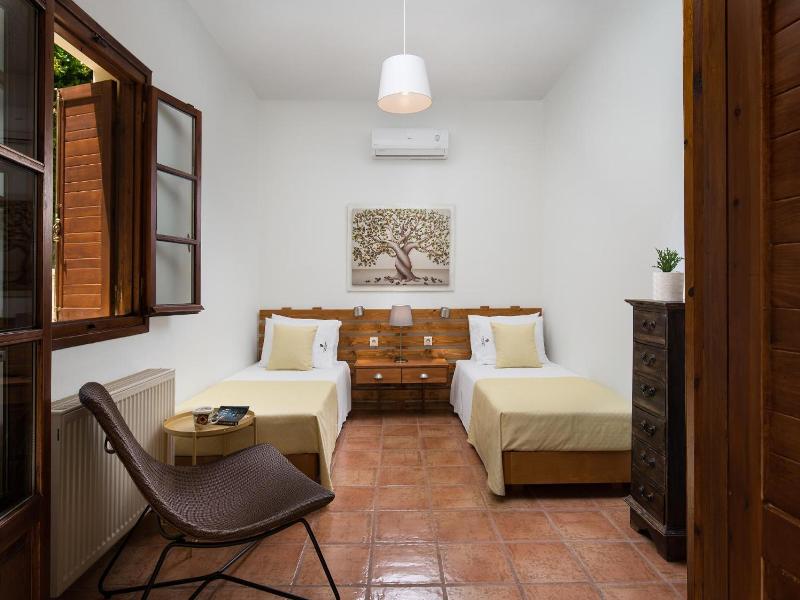 Koukounari Luxury Villa Chania image