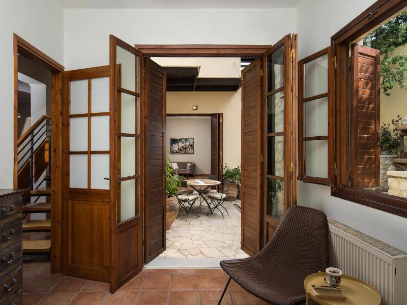 Koukounari Luxury Villa Chania image