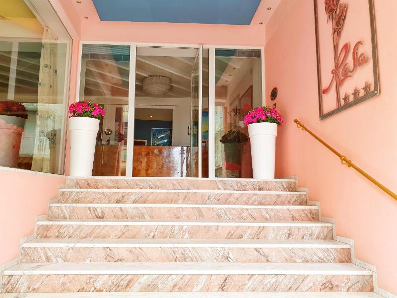 Residence Rosa image