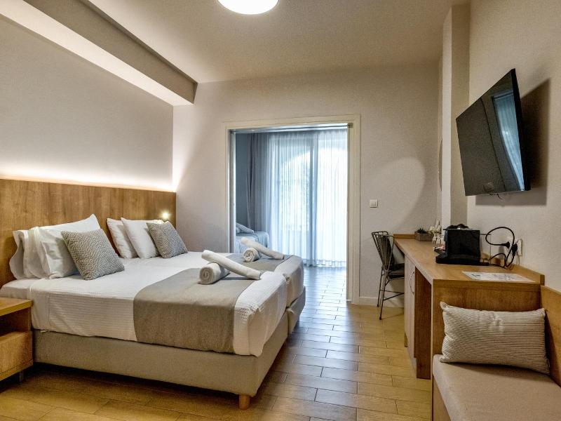 White Olive Elite Rethymno image