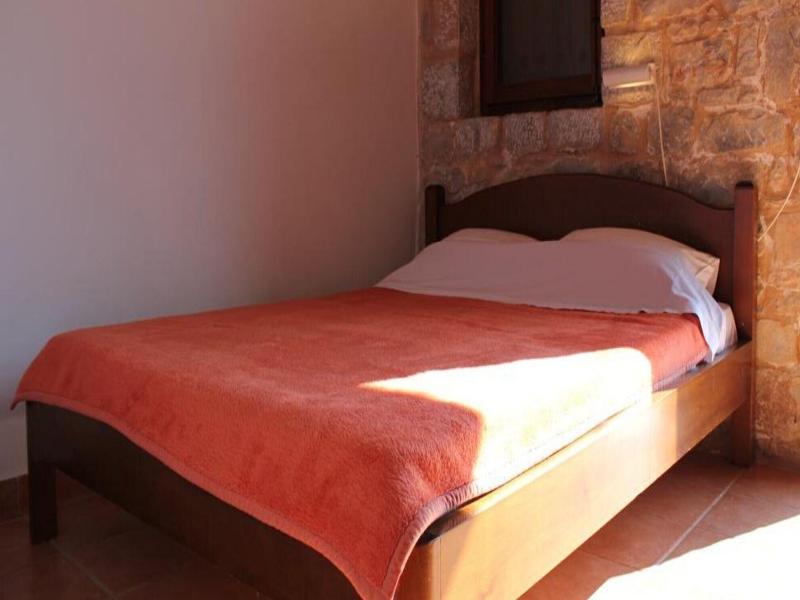 Lalloudes Hotel Mani image