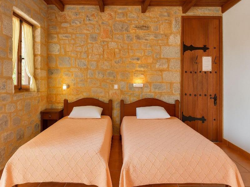 Lalloudes Hotel Mani image