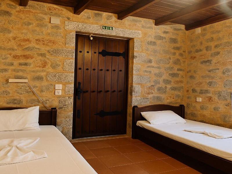 Lalloudes Hotel Mani image