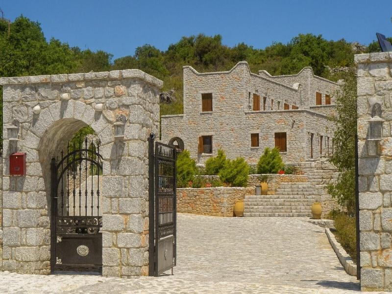 Lalloudes Hotel Mani image
