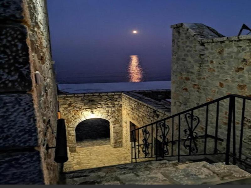 Lalloudes Hotel Mani image