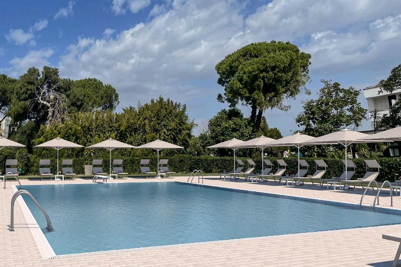 Eraora Hotel Village image