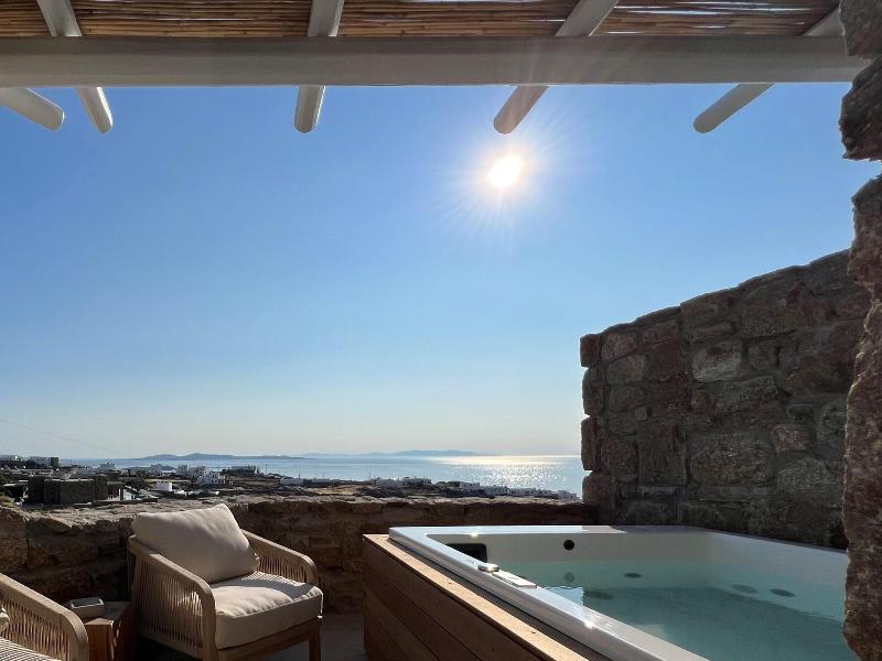 Nomia Sunset Suites Mykonos