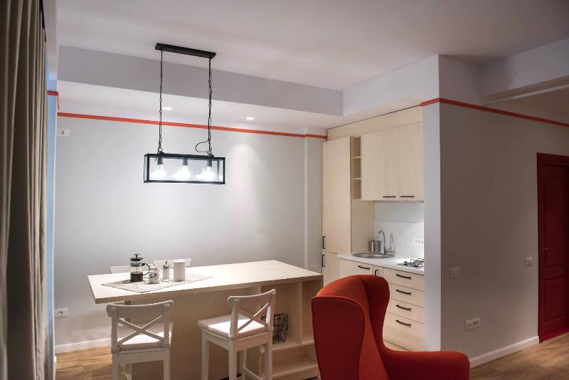 Wave 1 Promenada Apartments image