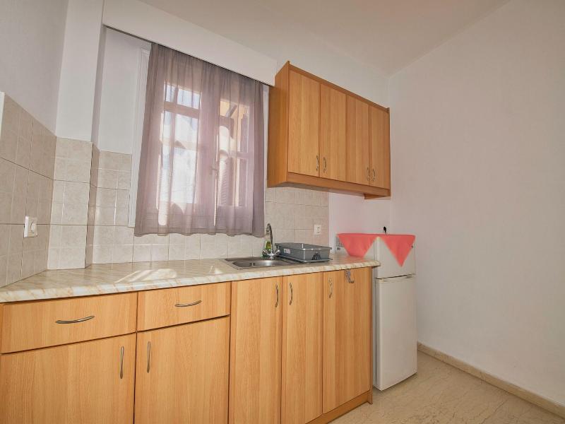 Ira Apartments image