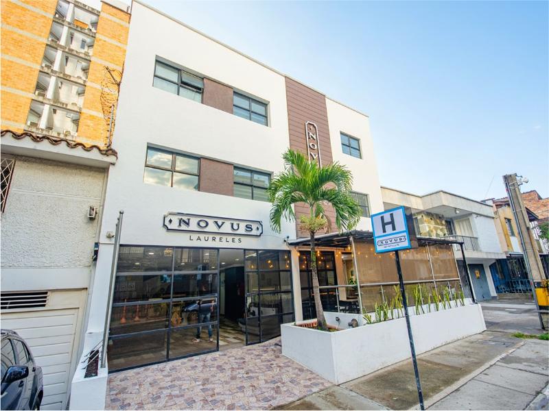 Novus Laureles image