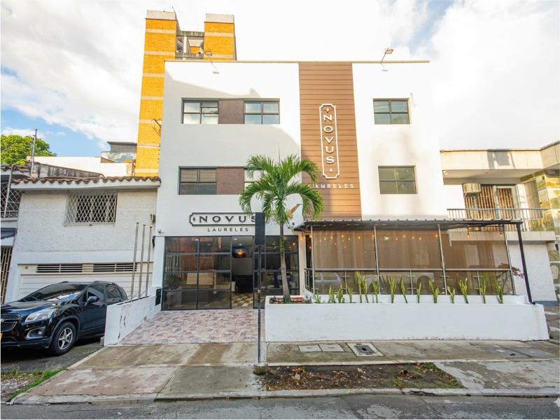 Novus Laureles image