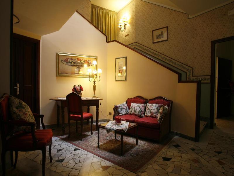 Miralago image