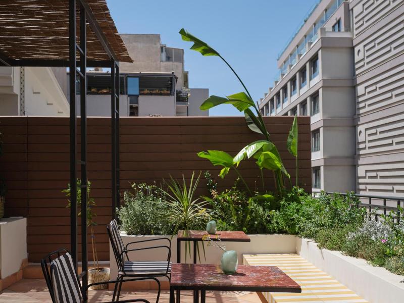 Astikon House image