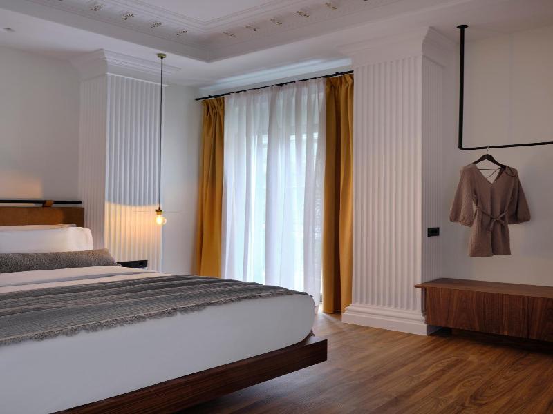Astikon House image