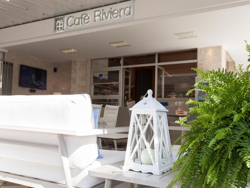 Hotel Riviera image