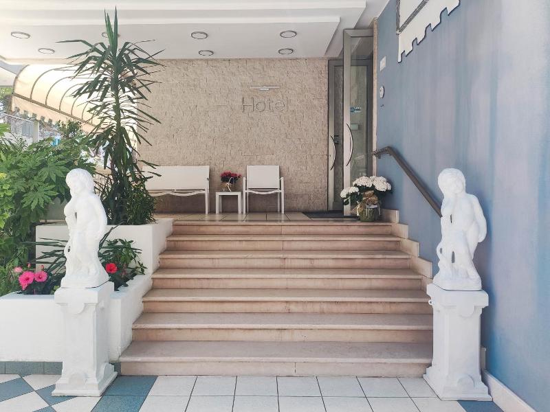 Hotel Riviera image