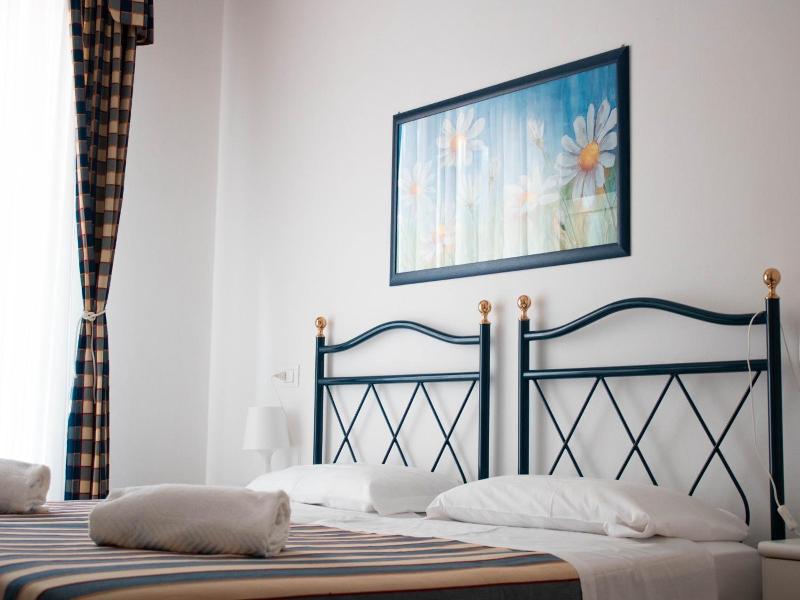Hotel Riviera image