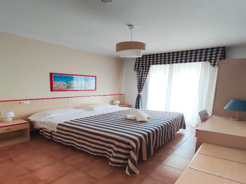 Hotel Riviera image