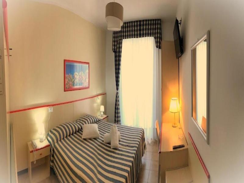 Hotel Riviera image