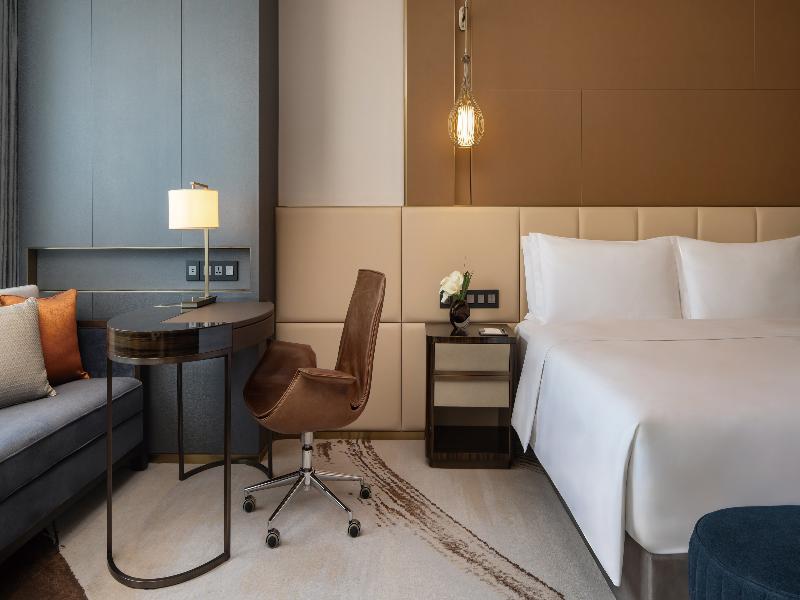 Intercontinental Zhengzhou Zhengdong, by IHG image