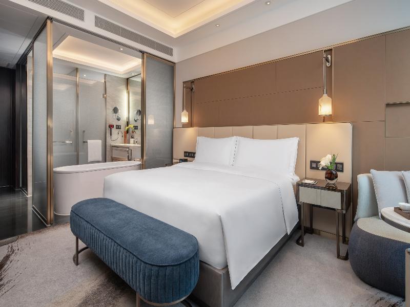 Intercontinental Zhengzhou Zhengdong, by IHG image