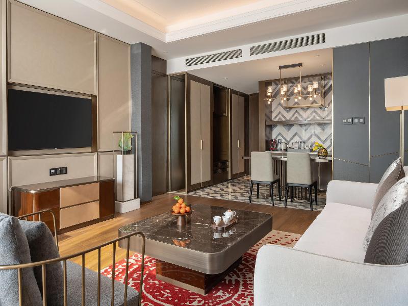 Intercontinental Zhengzhou Zhengdong, by IHG image
