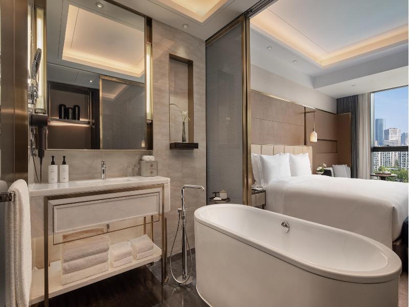 Intercontinental Zhengzhou Zhengdong, by IHG image