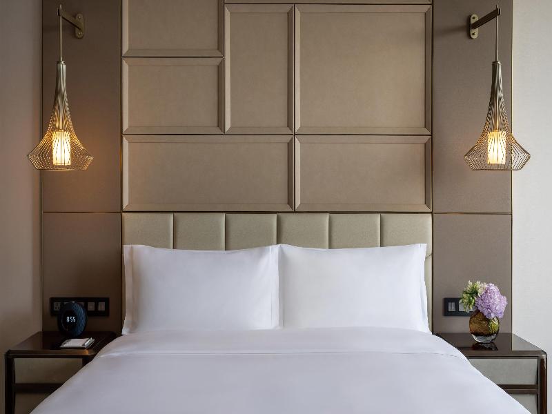 Intercontinental Zhengzhou Zhengdong, by IHG image