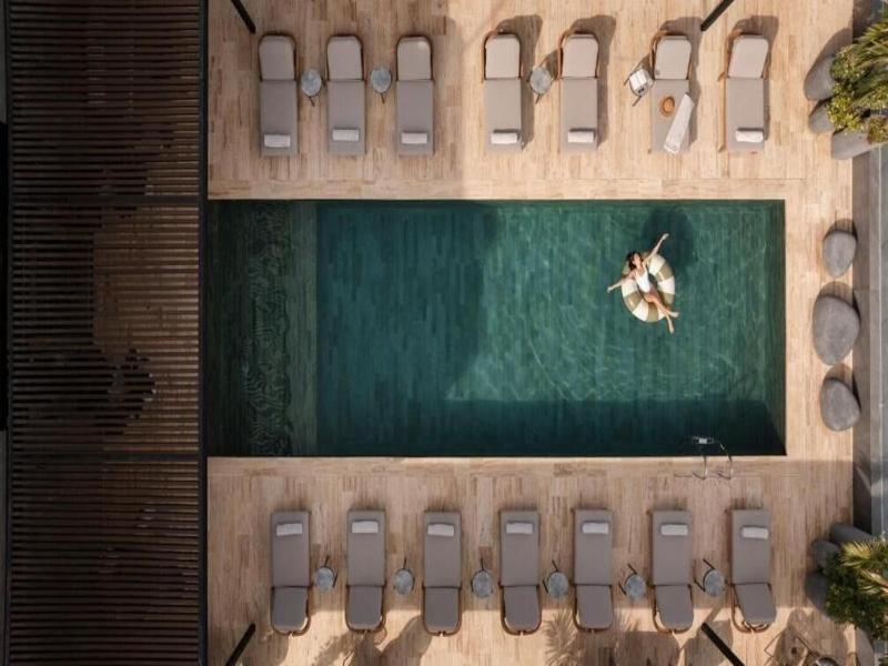 Oz Hotel Collection image