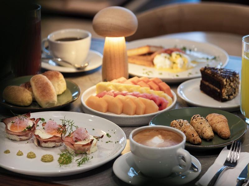 Oz Hotel Collection image