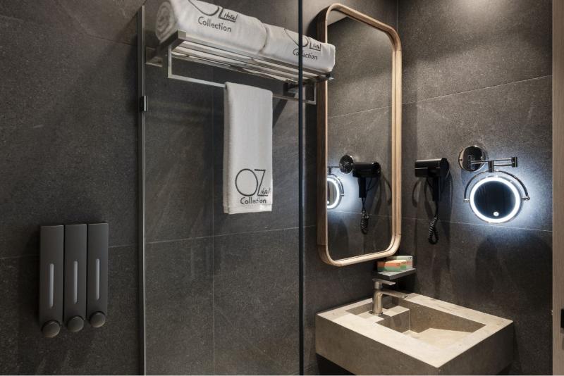 Oz Hotel Collection image