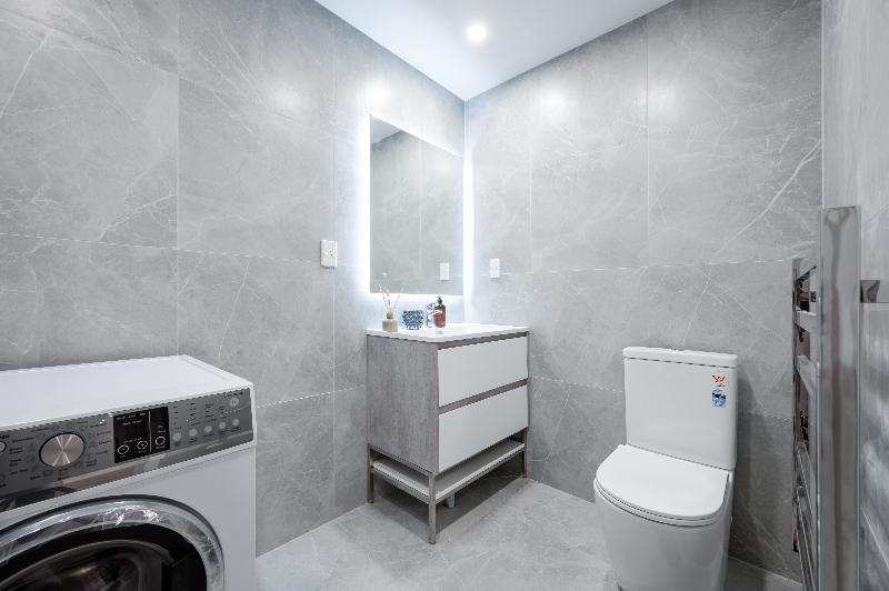 Sunrisegarden Suites image