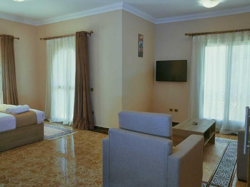 Roadhouse New Cairo Residence image