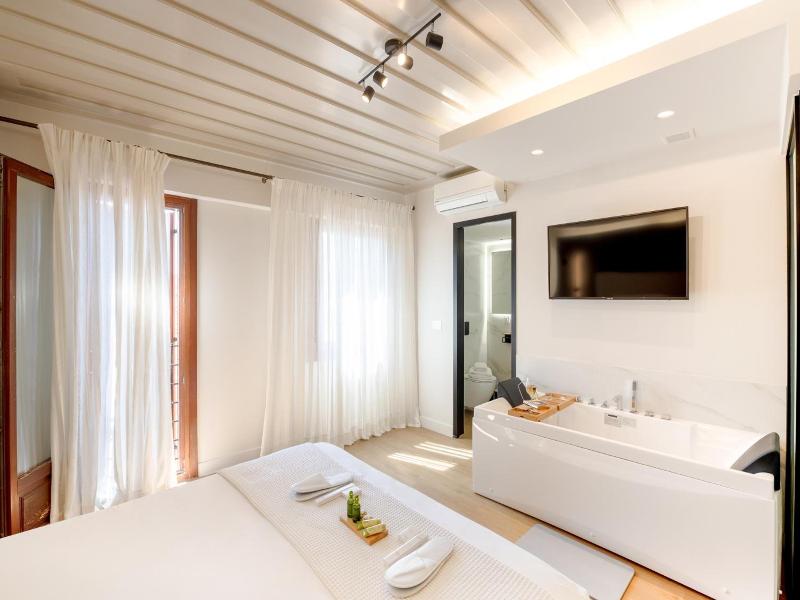 Hanim Boutique Hotel image