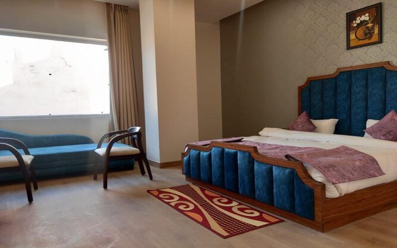 Four Leaf Hotel, Kasganj image 1