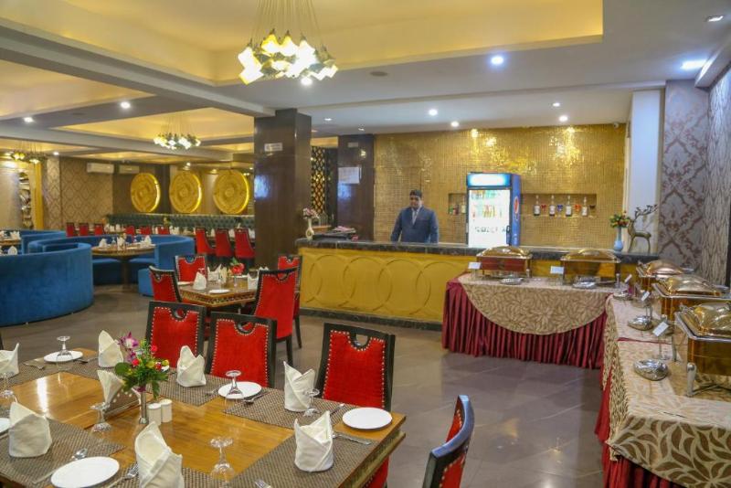 Four Leaf Hotel, Budaun image 9