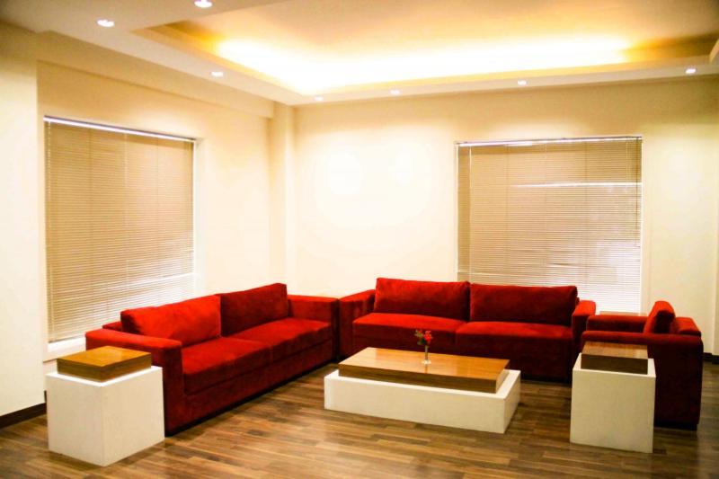 Four Leaf Hotel, Budaun image 3