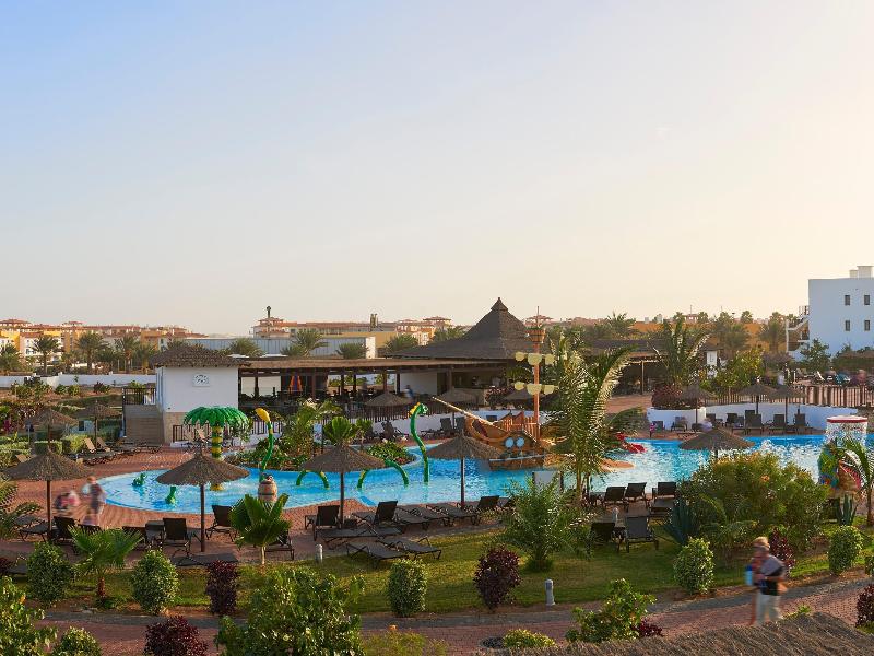 Meliã¡ Dunas Beach Resort & Spa image