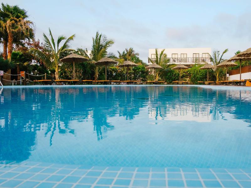 Meliã¡ Dunas Beach Resort & Spa image