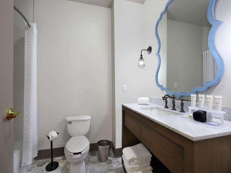 Hotel Ylem image