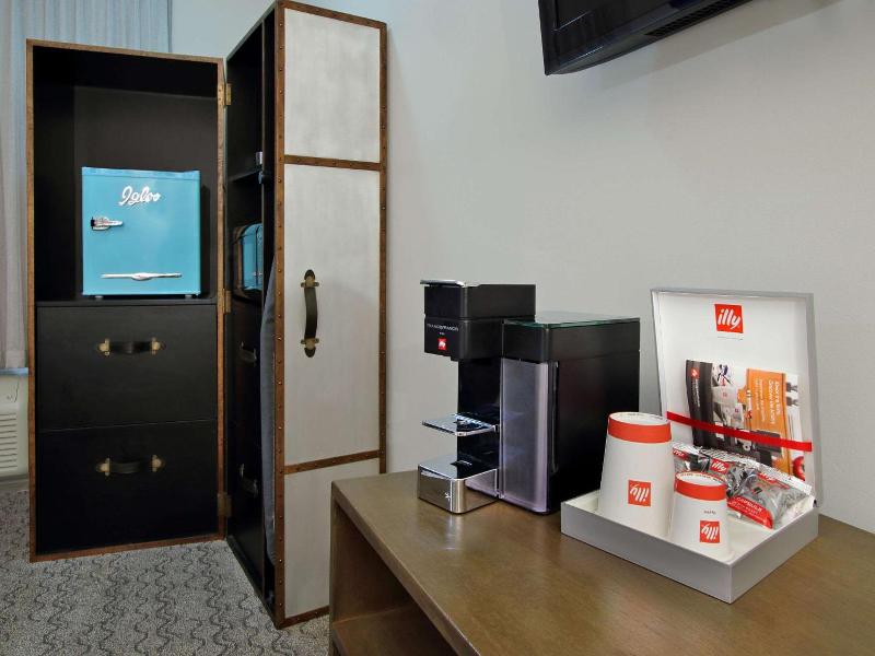 Hotel Ylem image