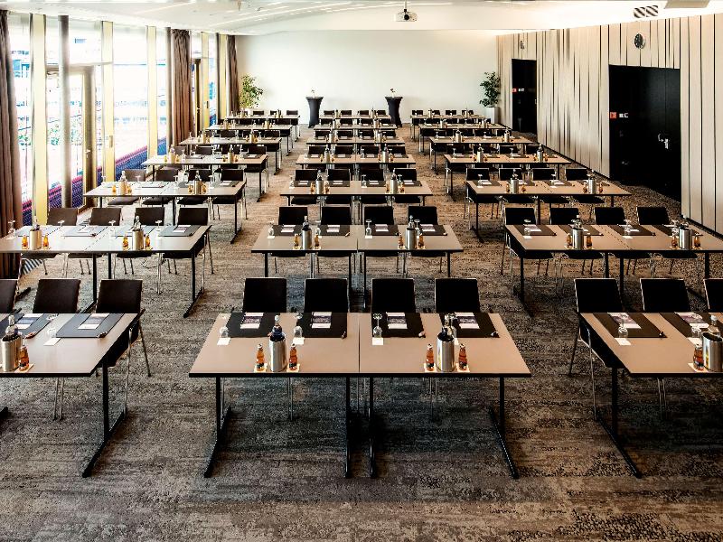 Radisson Blu Hotel Mannheim image
