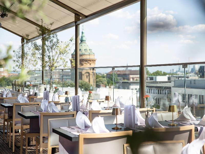 Radisson Blu Hotel Mannheim image