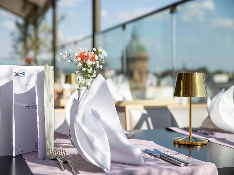 Radisson Blu Hotel Mannheim image