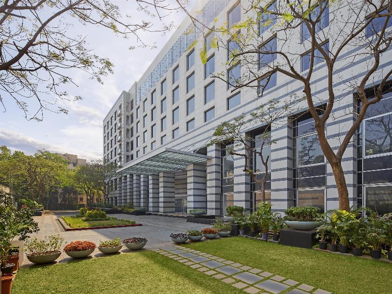 Grand Hyatt Mumbai Hotel And Residences image