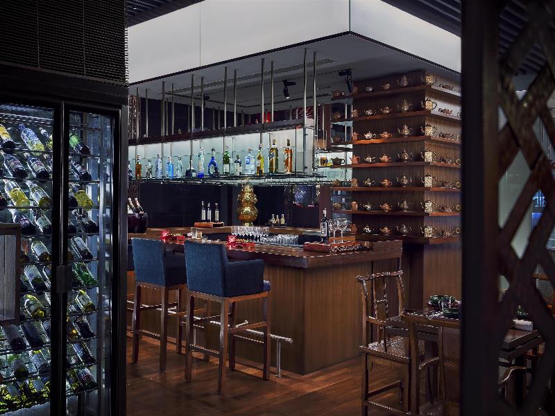 Grand Hyatt Mumbai Hotel And Residences image