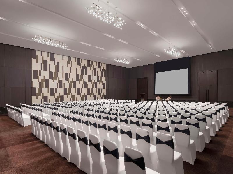 Hilton Bengaluru Embassy Manyata Business Park image