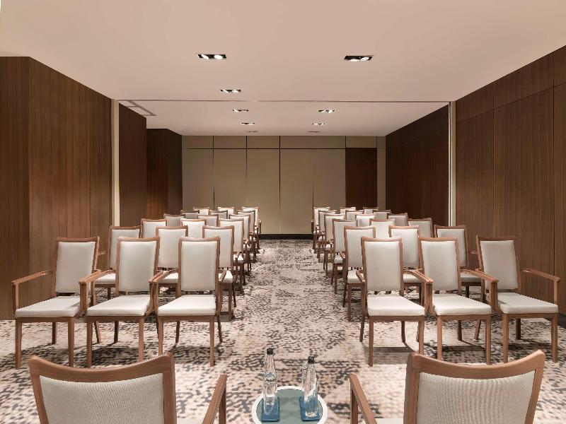Hilton Bengaluru Embassy Manyata Business Park image